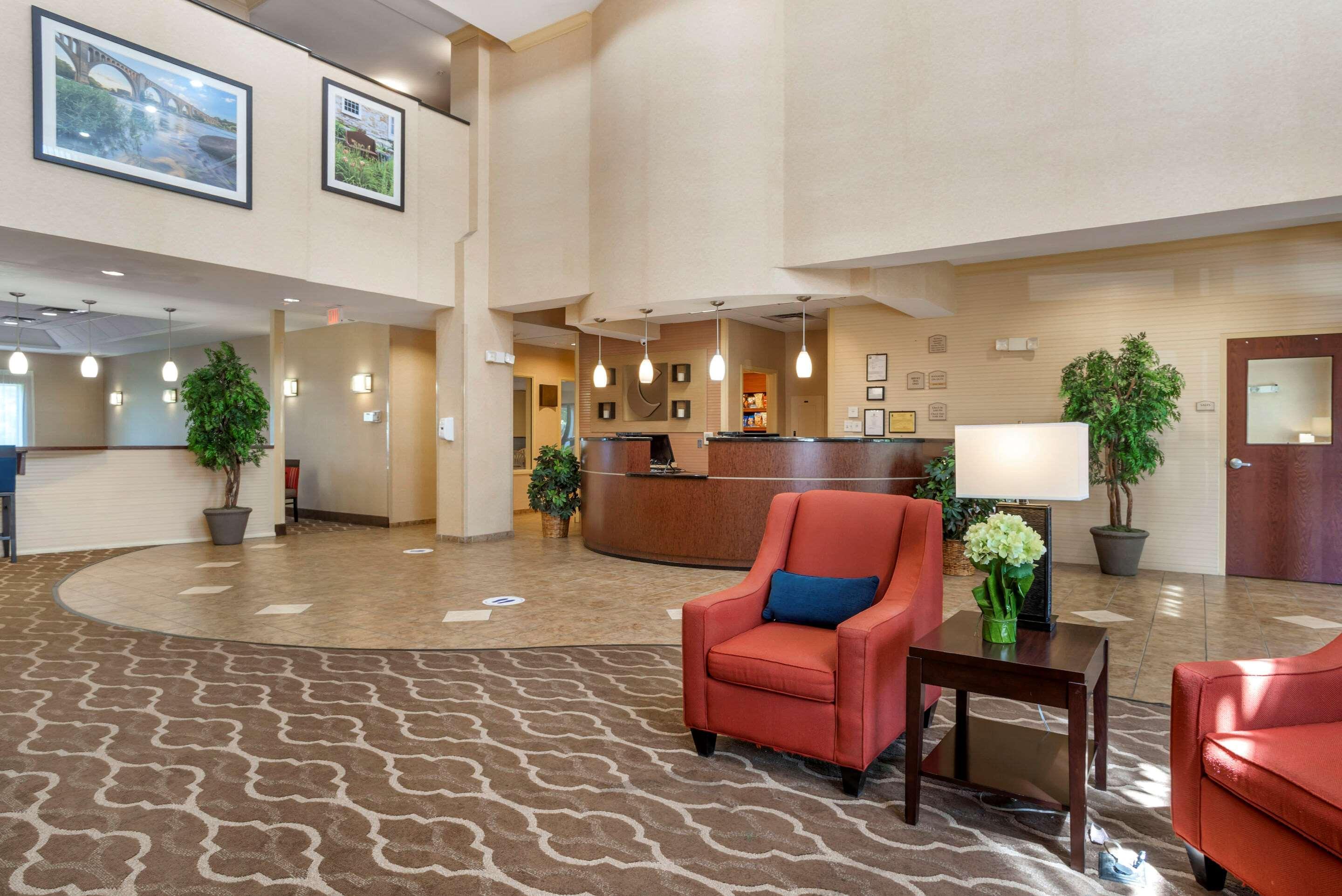 Comfort Suites Fredericksburg North Exterior foto